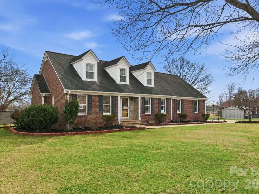310 Palmer Circle, Rockwell, NC 28138.  MLS# CAR4347711, YatesRealty ID 16381. 