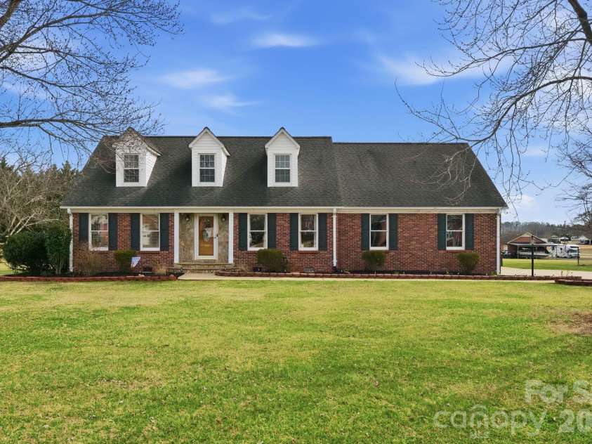 310 Palmer Circle, Rockwell, NC 28138.  MLS# CAR4347711, YatesRealty ID 16381. 