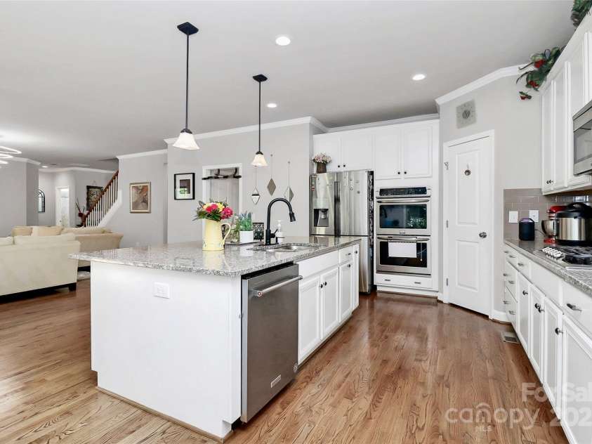 9011 Kensington Forest Drive, Harrisburg, NC 28075.  MLS# CAR4264931, YatesRealty ID 16382. 