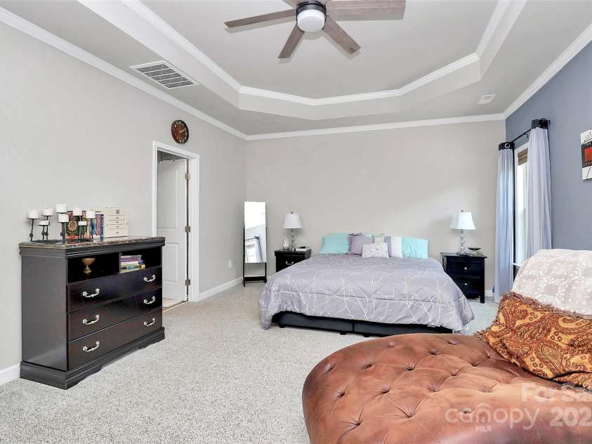 9011 Kensington Forest Drive, Harrisburg, NC 28075.  MLS# CAR4264931, YatesRealty ID 16382. 