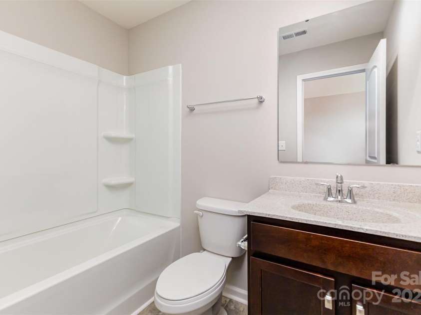 5053 Arbordale Way, Mount Holly, NC 28120.  MLS# CAR4251049, YatesRealty ID 16383. 