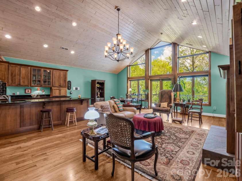 30 Laurel Branch Drive, Black Mountain, NC 28711.  MLS# CAR4356926, YatesRealty ID 16384. 