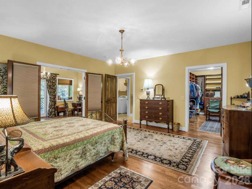 30 Laurel Branch Drive, Black Mountain, NC 28711.  MLS# CAR4356926, YatesRealty ID 16384. 