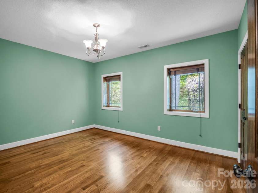 30 Laurel Branch Drive, Black Mountain, NC 28711.  MLS# CAR4356926, YatesRealty ID 16384. 