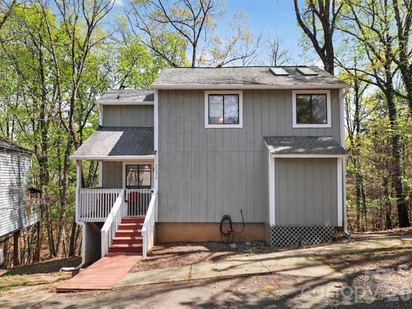 27070 Catamaran Drive, Tega Cay, SC 29708.  MLS# CAR4363313, YatesRealty ID 16385. 