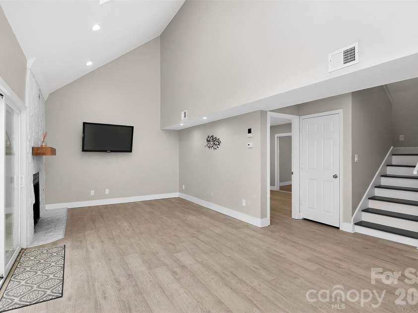 27070 Catamaran Drive, Tega Cay, SC 29708.  MLS# CAR4363313, YatesRealty ID 16385. 