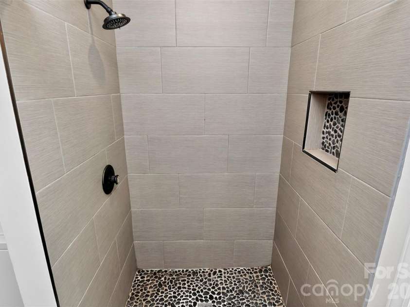 27070 Catamaran Drive, Tega Cay, SC 29708.  MLS# CAR4363313, YatesRealty ID 16385. 