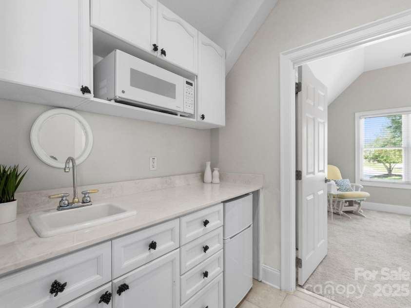 3507 Governors Island Drive, Denver, NC 28037.  MLS# CAR4249171, YatesRealty ID 16386. 