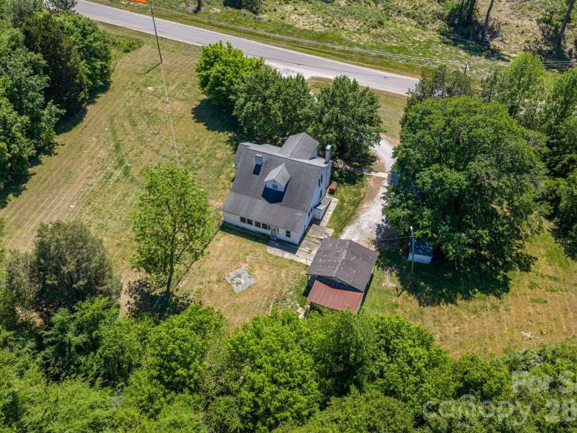 4823 Anthony Road, Kings Mountain, NC 28086.  MLS# CAR4351296, YatesRealty ID 16386. 