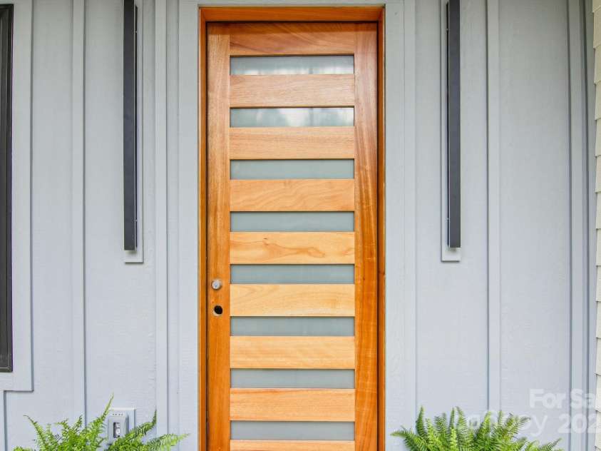 181 Curly Maple Drive, Canton, NC 28716.  MLS# CAR4238416, YatesRealty ID 16388. Custom front door