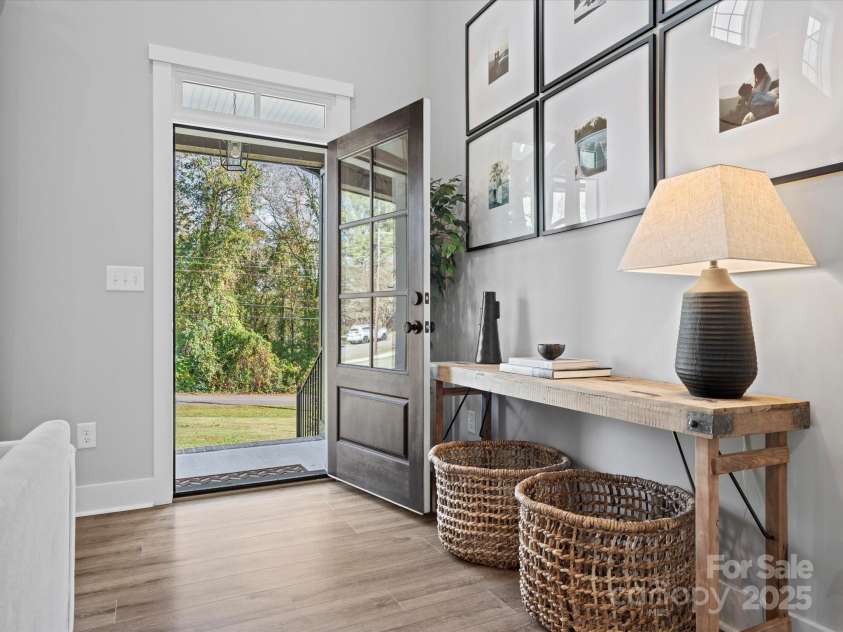 111 Alberta Avenue, Belmont, NC 28012.  MLS# CAR4207014, YatesRealty ID 16389. 