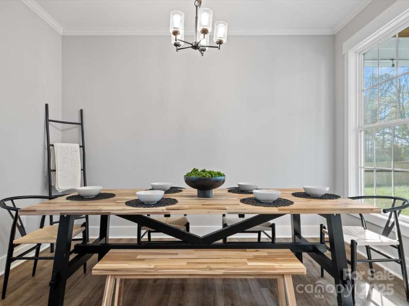 111 Alberta Avenue, Belmont, NC 28012.  MLS# CAR4207014, YatesRealty ID 16389. 