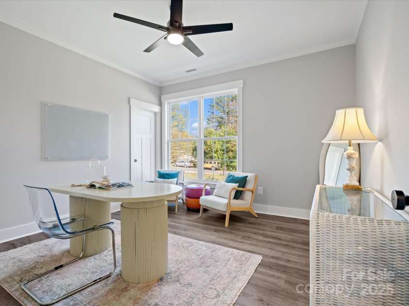 111 Alberta Avenue, Belmont, NC 28012.  MLS# CAR4207014, YatesRealty ID 16389. 