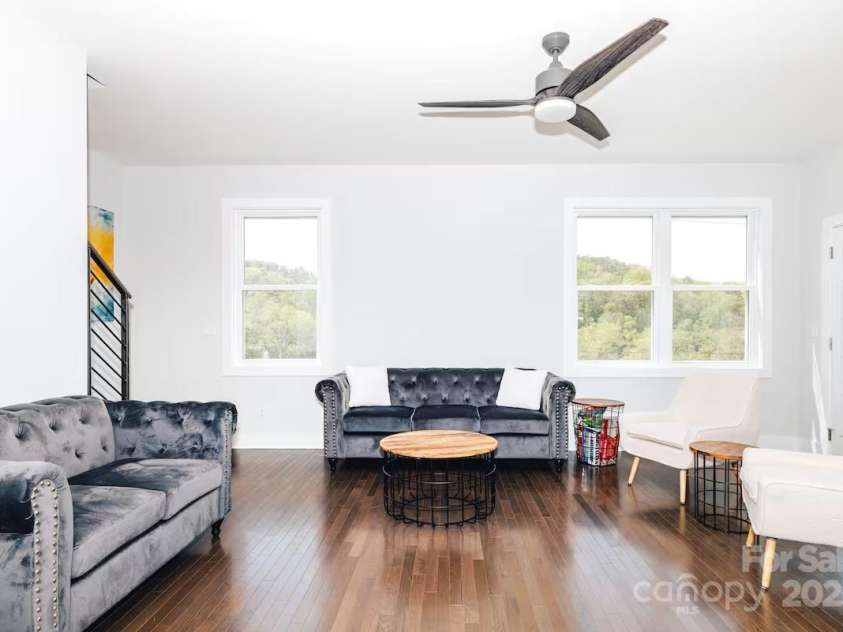 1057 Riverside Drive, Asheville, NC 28804.  MLS# CAR4330741, YatesRealty ID 1639. 