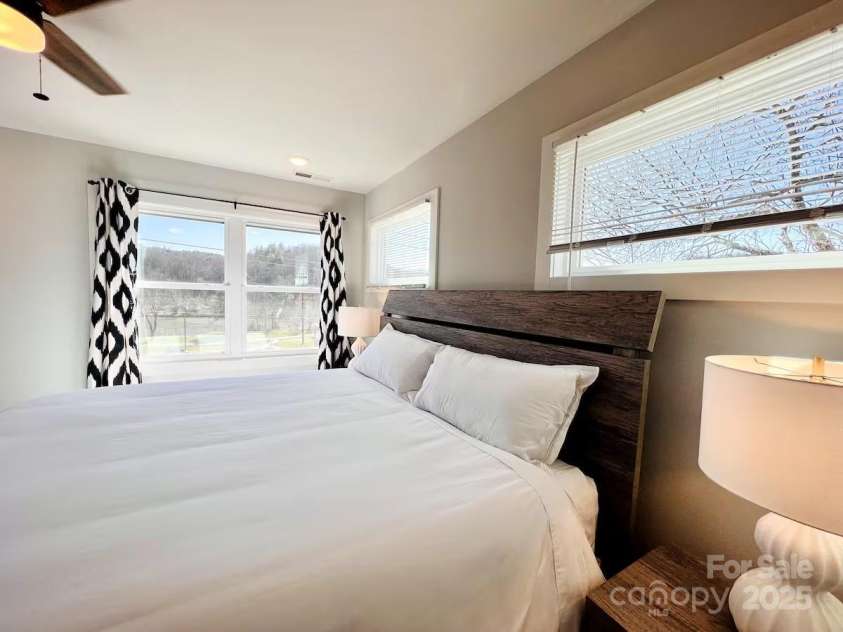 1057 Riverside Drive, Asheville, NC 28804.  MLS# CAR4330741, YatesRealty ID 1639. 