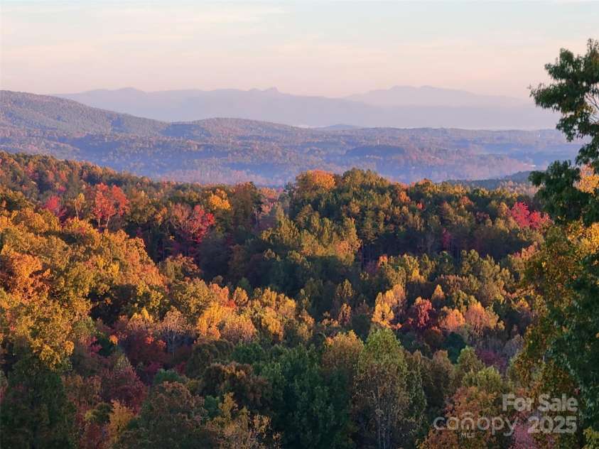2262 Grandview Peaks Drive, Nebo, NC 28761.  MLS# CAR4230510, YatesRealty ID 1639. Fall Colors