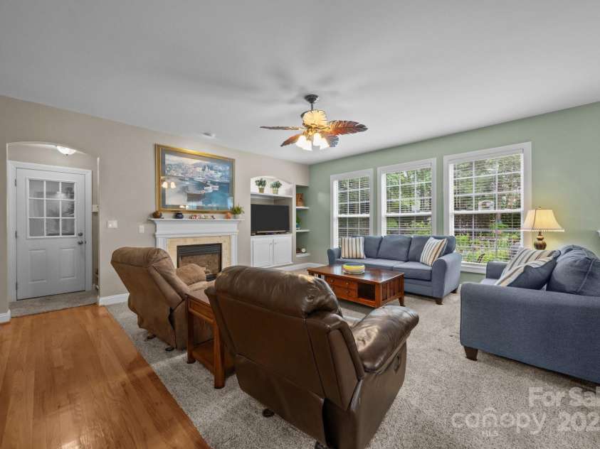 10703 Back Ridge Road, Charlotte, NC 28277.  MLS# CAR4265116, YatesRealty ID 16390. 