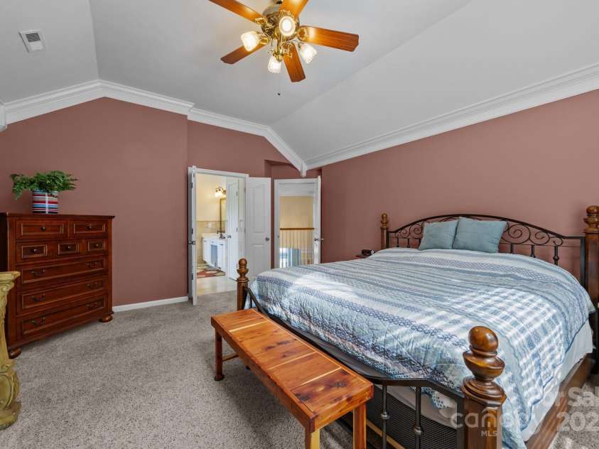 10703 Back Ridge Road, Charlotte, NC 28277.  MLS# CAR4265116, YatesRealty ID 16390. 