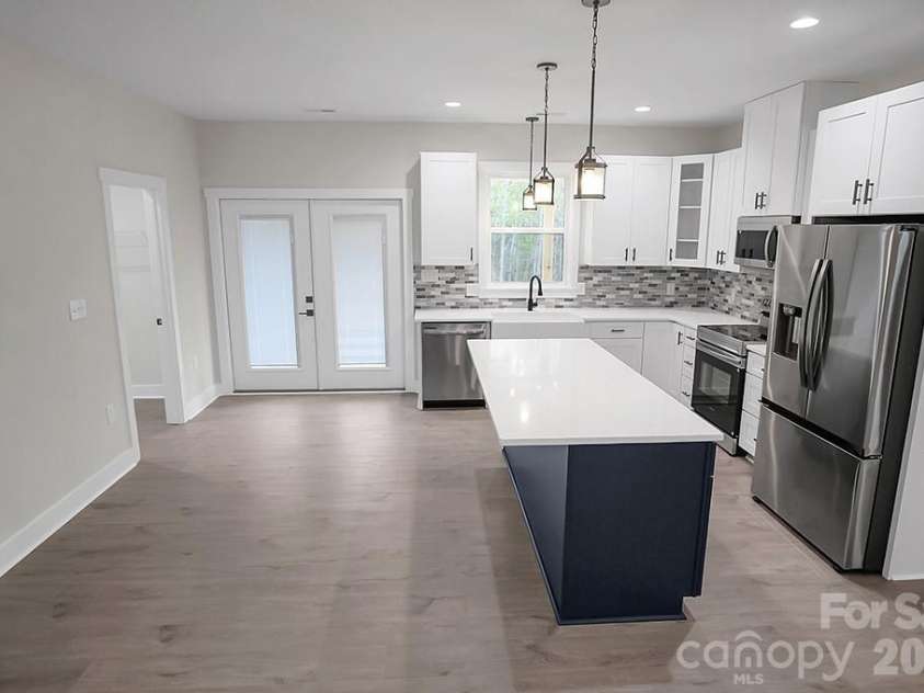 129 Rosecommon Lane, Rutherfordton, NC 28139.  MLS# CAR4369050, YatesRealty ID 16392. 