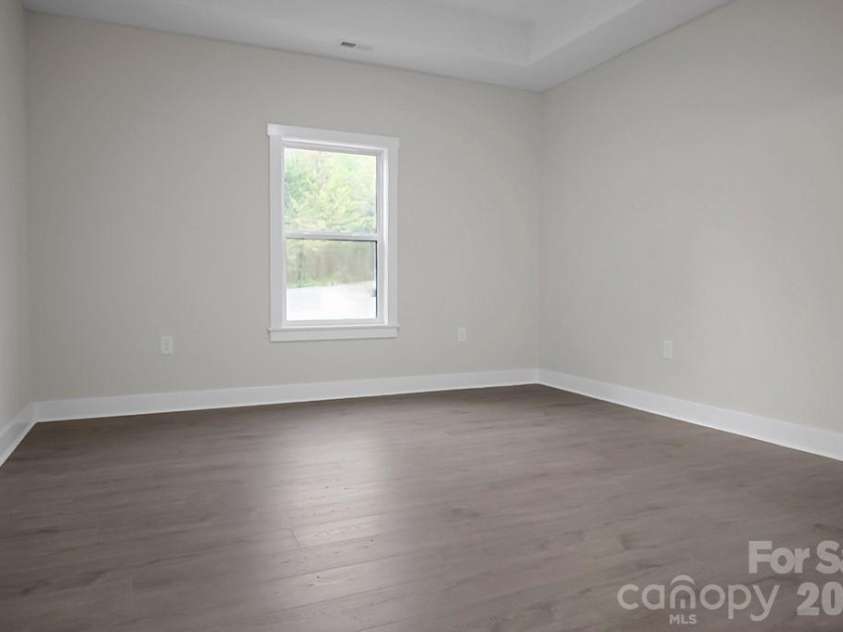 129 Rosecommon Lane, Rutherfordton, NC 28139.  MLS# CAR4369050, YatesRealty ID 16392. 