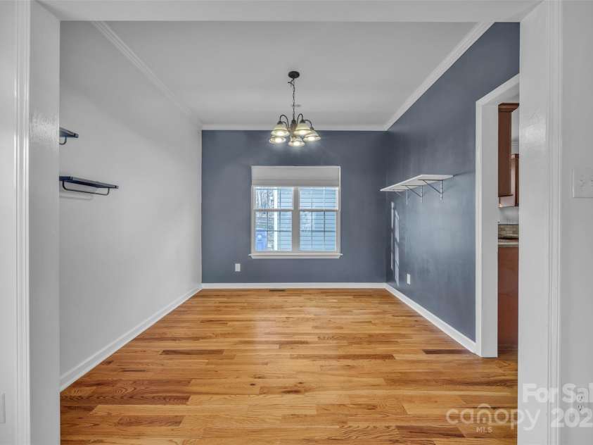 312 Oak Knoll, Hildebran, NC 28637.  MLS# CAR4325397, YatesRealty ID 16393. Dining Room
