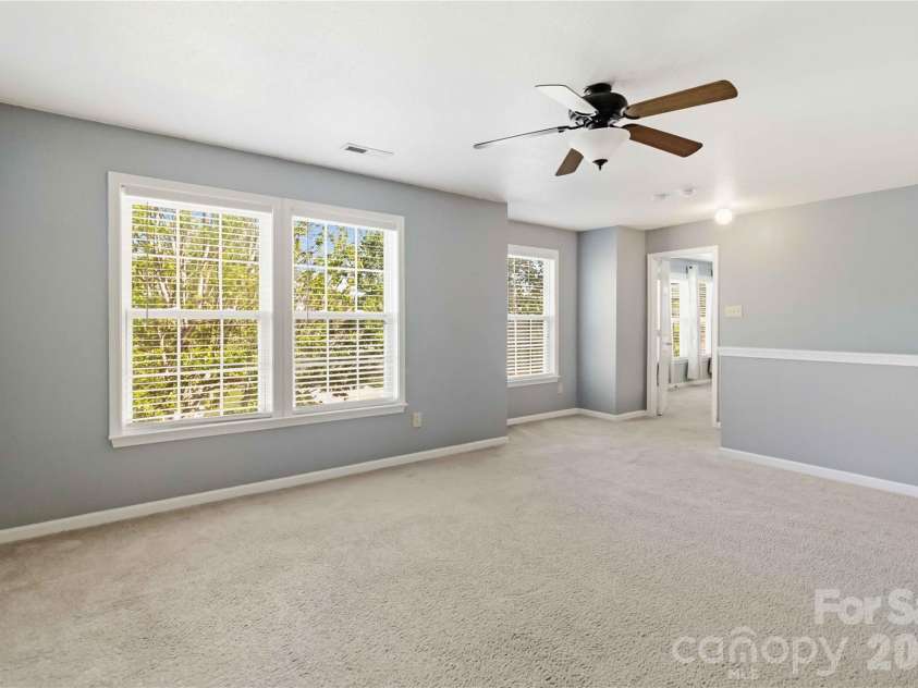 3900 Shasta Circle, Clover, SC 29710.  MLS# CAR4371511, YatesRealty ID 16394. 
