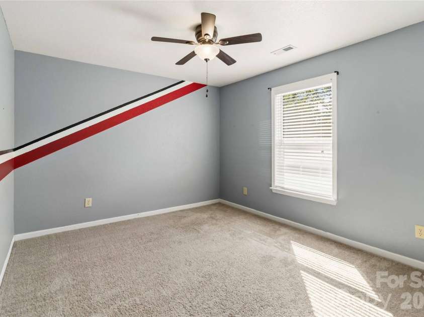 3900 Shasta Circle, Clover, SC 29710.  MLS# CAR4371511, YatesRealty ID 16394. 