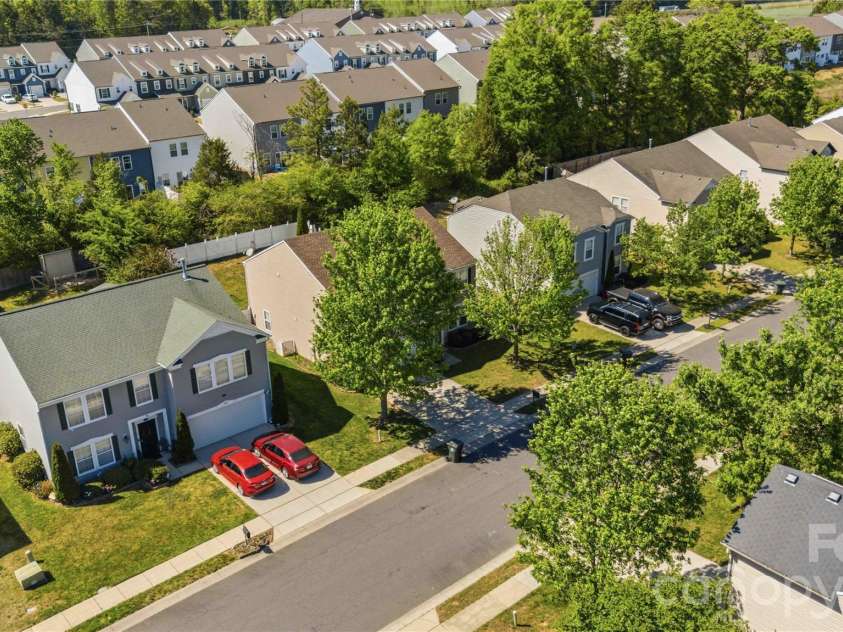3900 Shasta Circle, Clover, SC 29710.  MLS# CAR4371511, YatesRealty ID 16394. 