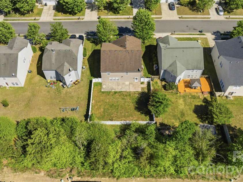 3900 Shasta Circle, Clover, SC 29710.  MLS# CAR4371511, YatesRealty ID 16394. 