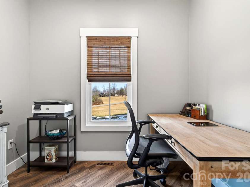 115 Pondview Drive, Nebo, NC 28761.  MLS# CAR4341984, YatesRealty ID 16395. 