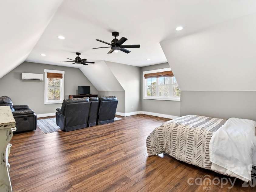 115 Pondview Drive, Nebo, NC 28761.  MLS# CAR4341984, YatesRealty ID 16395. 
