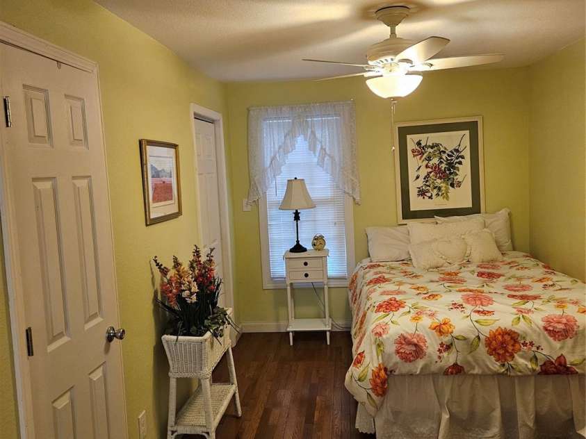 504 Pineburr Avenue, Valdese, NC 28690.  MLS# CAR4252890, YatesRealty ID 16395. Bedroom