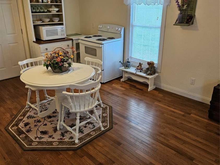 504 Pineburr Avenue, Valdese, NC 28690.  MLS# CAR4252890, YatesRealty ID 16395. Kitchen