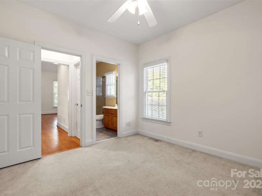 1427 Doe Ridge Lane, Fort Mill, SC 29715.  MLS# CAR4293414, YatesRealty ID 16397. Secondary on main