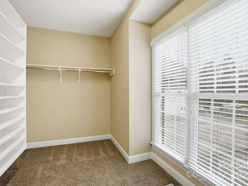 1427 Doe Ridge Lane, Fort Mill, SC 29715.  MLS# CAR4329491, YatesRealty ID 16397. Master