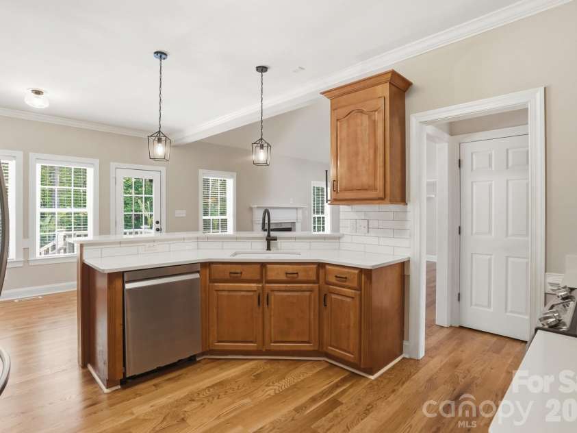 4610 Glasgow Court, Gastonia, NC 28056.  MLS# CAR4371330, YatesRealty ID 16397. 