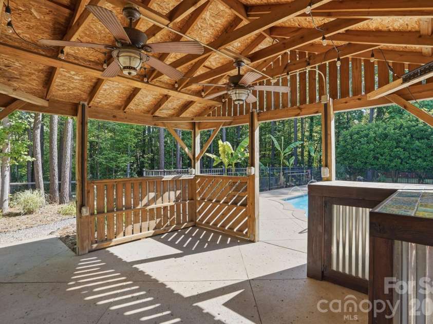 4610 Glasgow Court, Gastonia, NC 28056.  MLS# CAR4371330, YatesRealty ID 16397. 