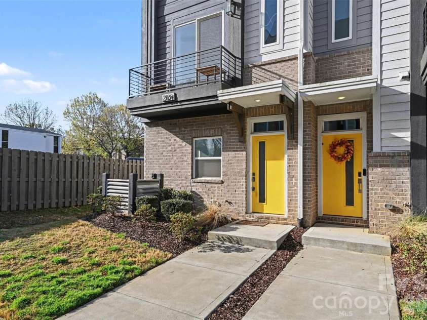 2128 Electric Lane, Charlotte, NC 28205.  MLS# CAR4357927, YatesRealty ID 16399. 