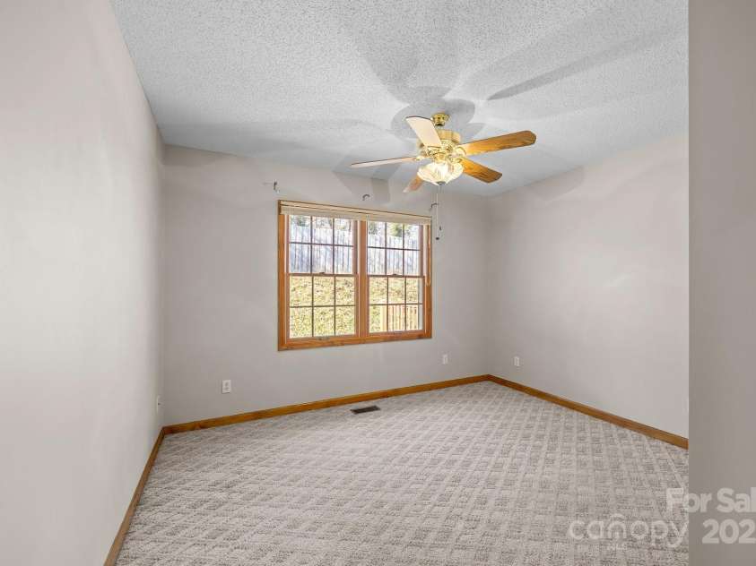 35 Clayton Drive, Weaverville, NC 28787.  MLS# CAR4199794, YatesRealty ID 16399. 3rd Bedroom