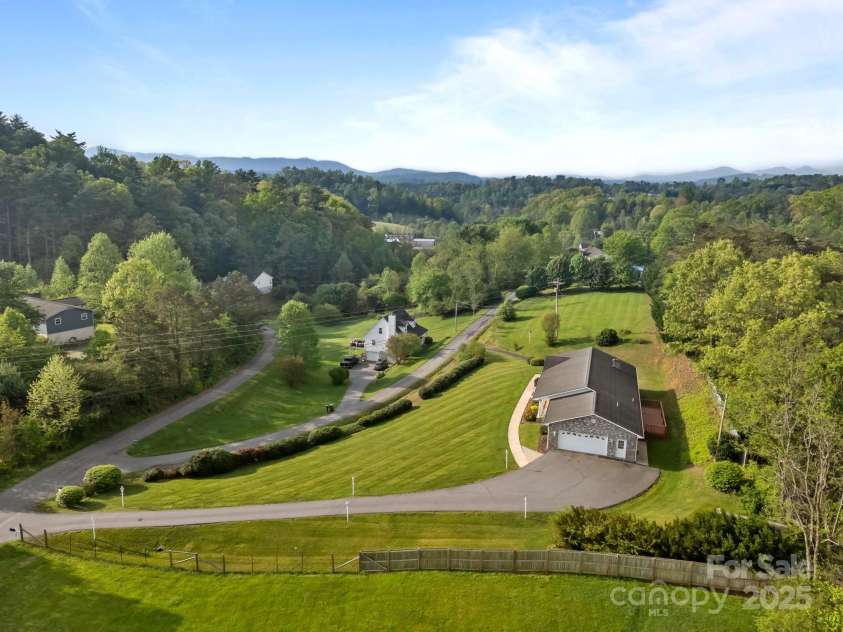 35 Clayton Drive, Weaverville, NC 28787.  MLS# CAR4199794, YatesRealty ID 16399. 