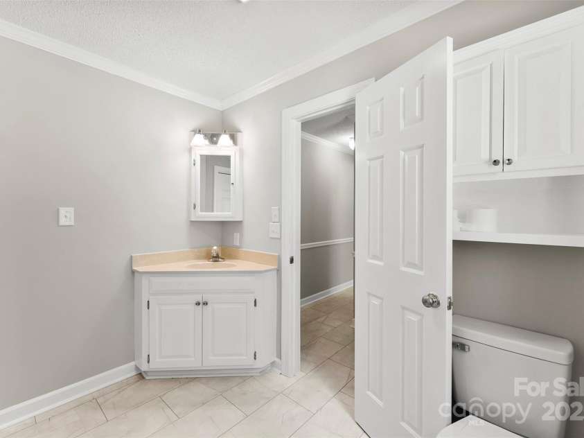 1505 Cansler Street, Kings Mountain, NC 28086.  MLS# CAR4310481, YatesRealty ID 164. 