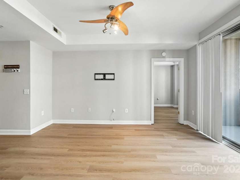 718 Trade Street, Charlotte, NC 28202.  MLS# CAR4308971, YatesRealty ID 164. 