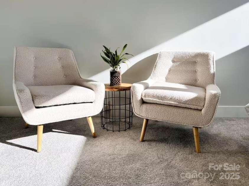 1061 Riverside Drive, Asheville, NC 28804.  MLS# CAR4330744, YatesRealty ID 1640. 