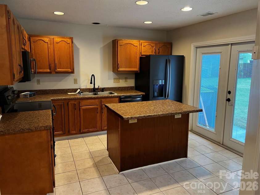 12705 Tucker Crossing Lane, Charlotte, NC 28273.  MLS# CAR4342132, YatesRealty ID 1640. 