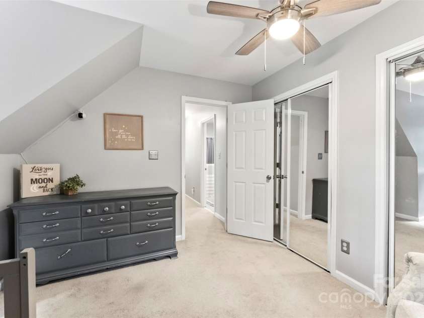 116 Oak Creek Drive, Charlotte, NC 28270.  MLS# CAR4263975, YatesRealty ID 16400. 