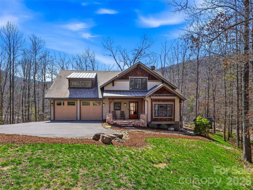3735 French Broad Parkway, Marshall, NC 28753.  MLS# CAR4353806, YatesRealty ID 16404. 