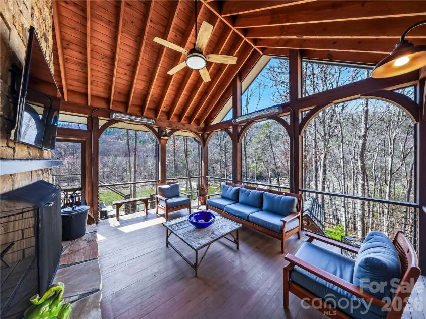 3735 French Broad Parkway, Marshall, NC 28753.  MLS# CAR4353806, YatesRealty ID 16404. 