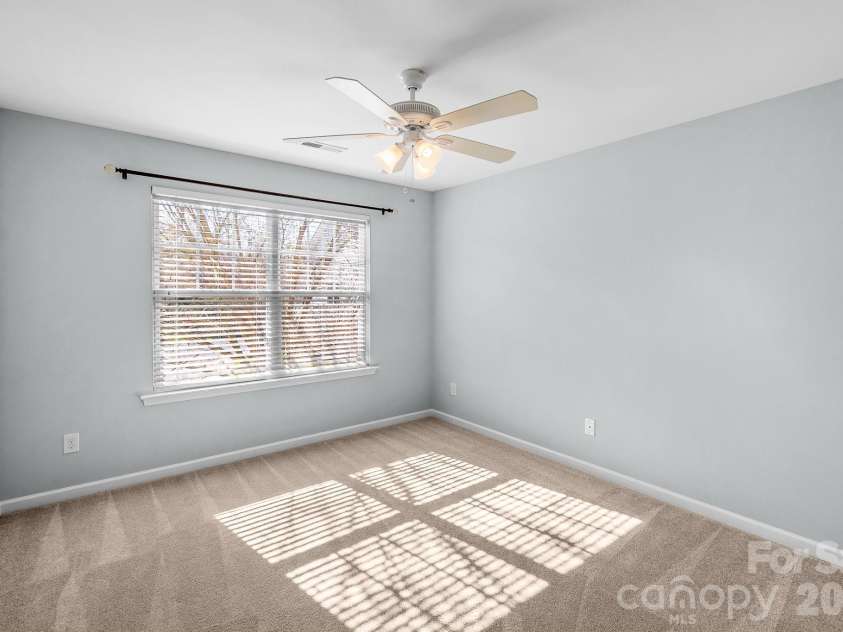4419 Forest Gate Lane, Charlotte, NC 28270.  MLS# CAR4359056, YatesRealty ID 16405. 2nd bedroom