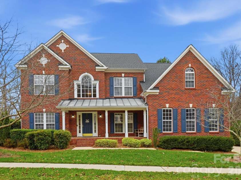 11416 Foggy Bank Lane, Charlotte, NC 28214.  MLS# CAR4320075, YatesRealty ID 16406. 
