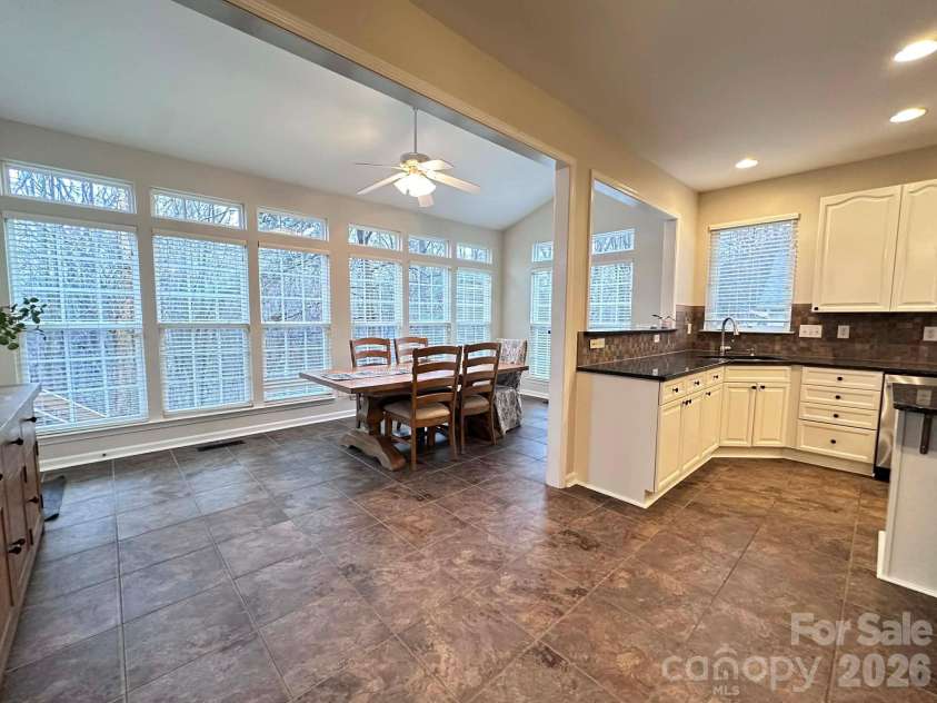 11416 Foggy Bank Lane, Charlotte, NC 28214.  MLS# CAR4320075, YatesRealty ID 16406. 